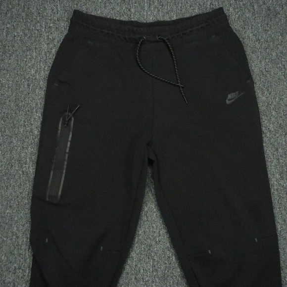 Nike Pants Womens Large Black Sportswear Tech Fleece Jogger Zip Pocket CW4292 - Picture 2 of 9